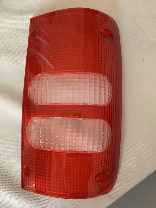 Стекло фары мерседес спринтер