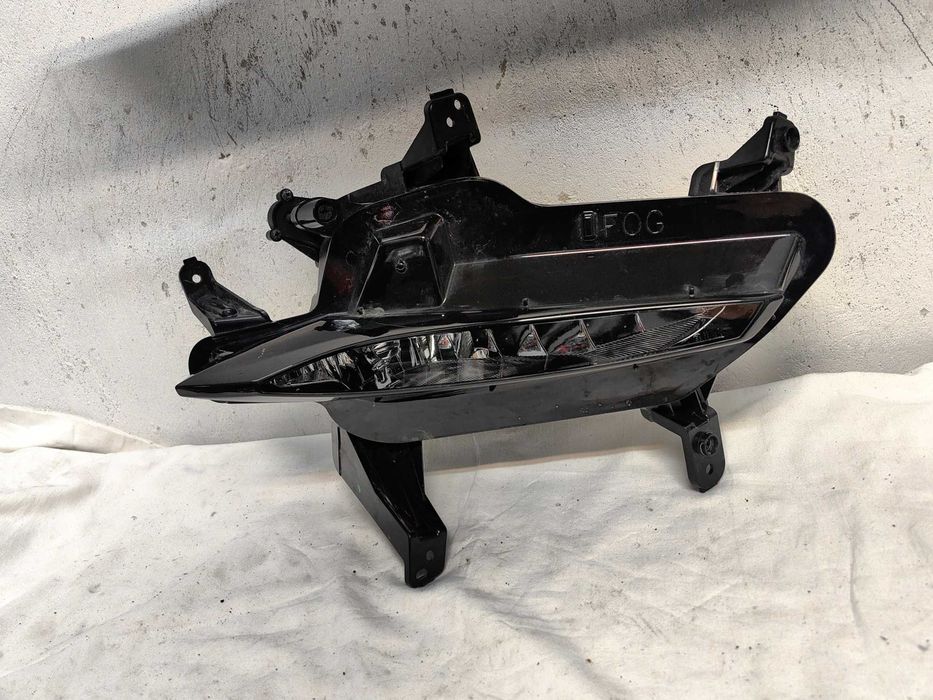 Оригинален халоген Киа Сеед  Kia Ceed  R  2018