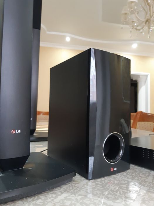 Домашний кинотеатр LG