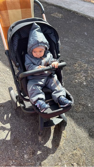 Продам коляску easy walker harvey