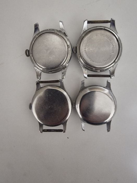 Часы Маяк и Москва