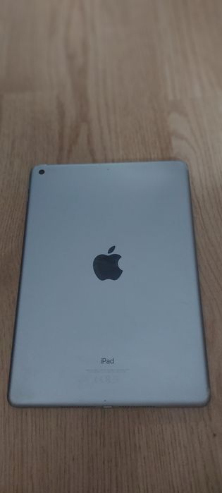 Ipad (generația a 6-a)