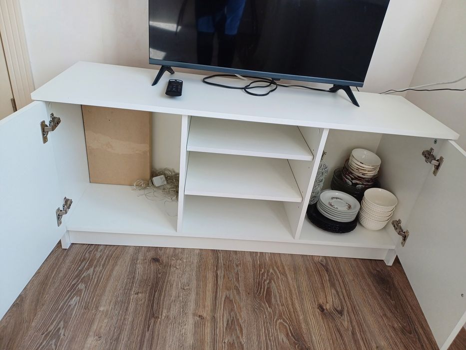 Продам не дорого тумба под ТВ