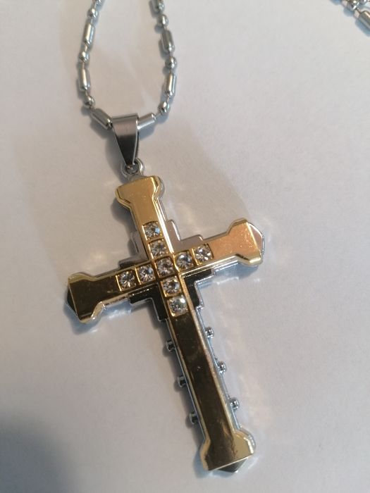 Lant cu cruce, foarte frumos lucrat, otel inoxidabil cu aspect de aur