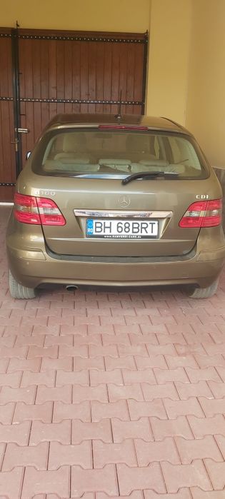 Vând Mercedes B class  CDI din 2009,motor 1900 ,diesel