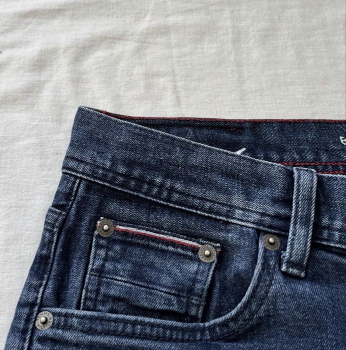 Tommy Hilfiger,blugi băieți ,măr.XS (29/32)