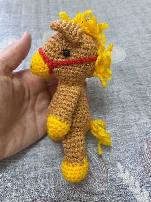 Лошадь Вязаная игрушка
