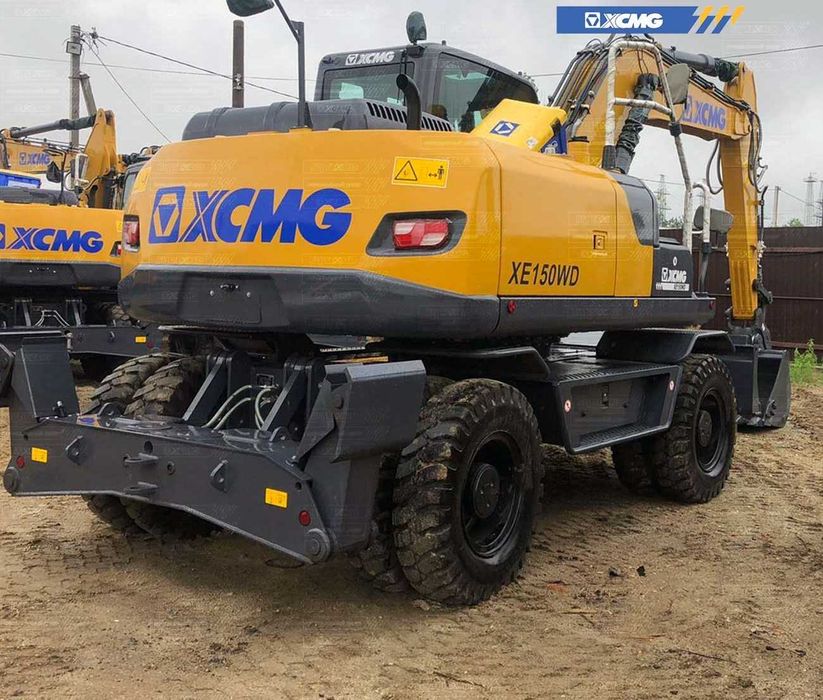 XCMG XE150WD —  колесный экскаватор массой 14 тонн,