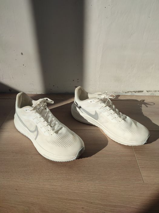 Nike airzoom (white) 43