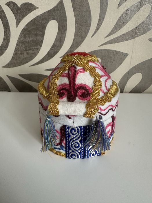 Сувенеры всё по 1000 тг