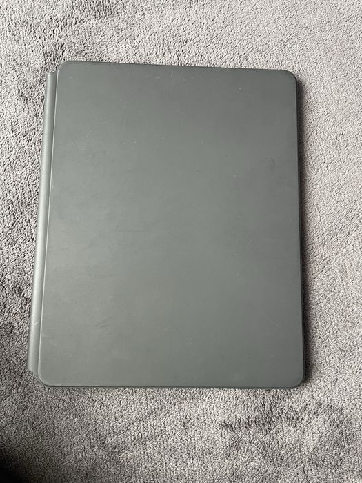 Magic Keyboard за Ipad 13”