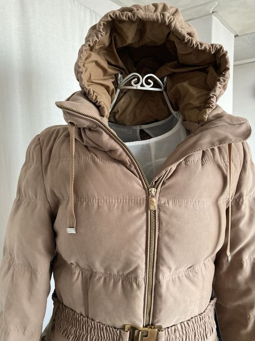 Дамско зимно яке Zara с гъши пух размер М, бежево късо яке с колан