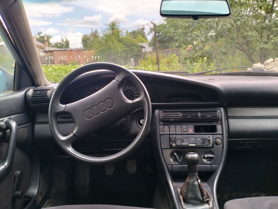 Продам ауди 100 c4