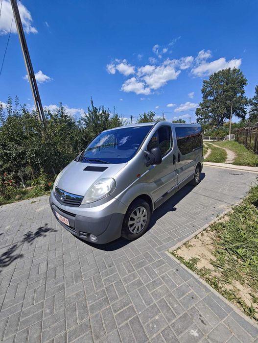 Opel Vivaro 8+1  2014 2.0 cdti