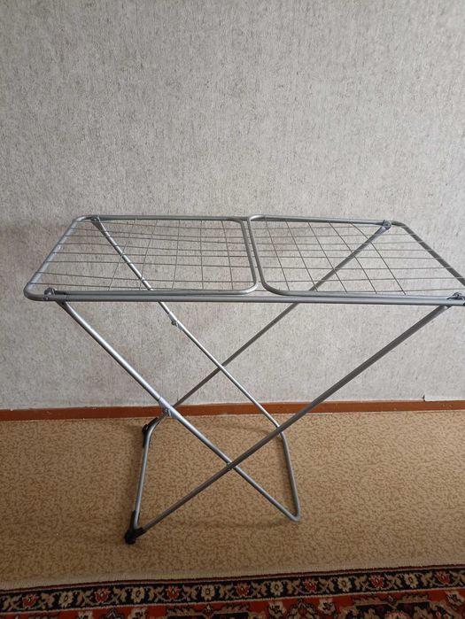 Продам сушилку для белья