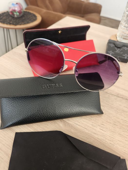 Слънчеви очила Guess