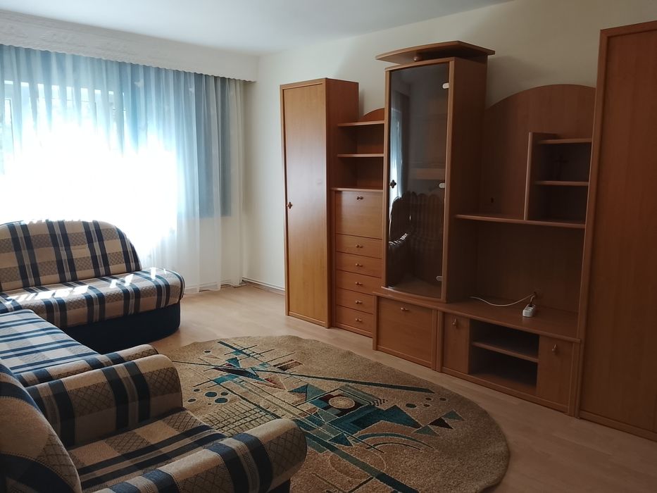 Inchiriez apartament 2 camere