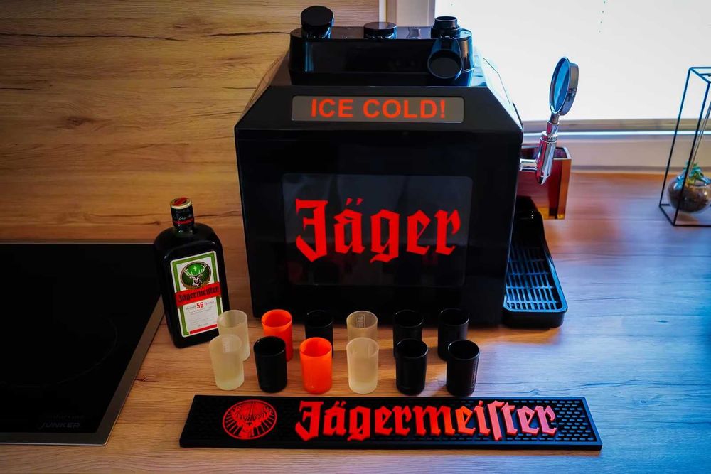 Dozator Jagermeister - de inchiriat pentru evenimente