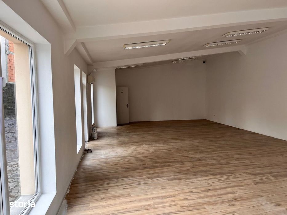 Spatiu Comercial,