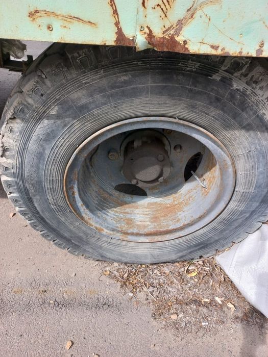 Продам вагончик на колесах