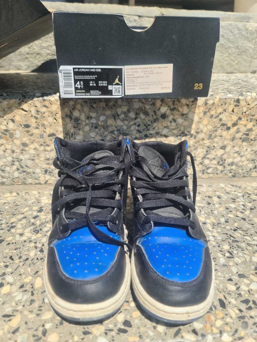 Air Jordan 1 Mid GS маратонки