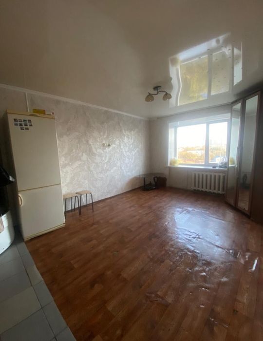 Продам комнату в общежитии.