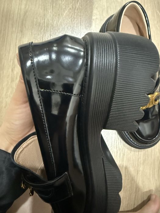 Лоферы на скрытой платформе. 33 размер