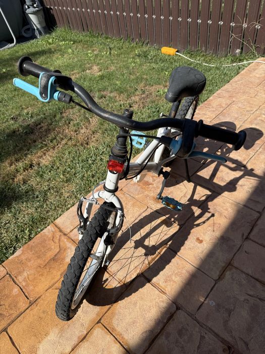 Vând bicicletă copii 16 inch B'TWIN Inuit 100 (Decathlon)
