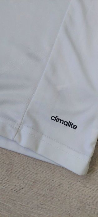 Under Armour / M /  Adidas Climalite / L / NIKE Pro Fit / XL-L /