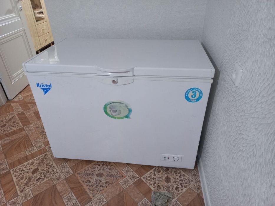 Продаю морозильник