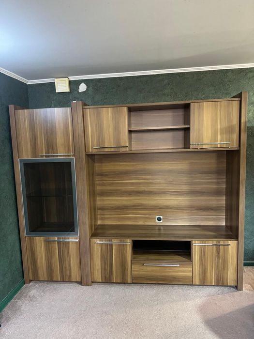 Шкаф для гостиной