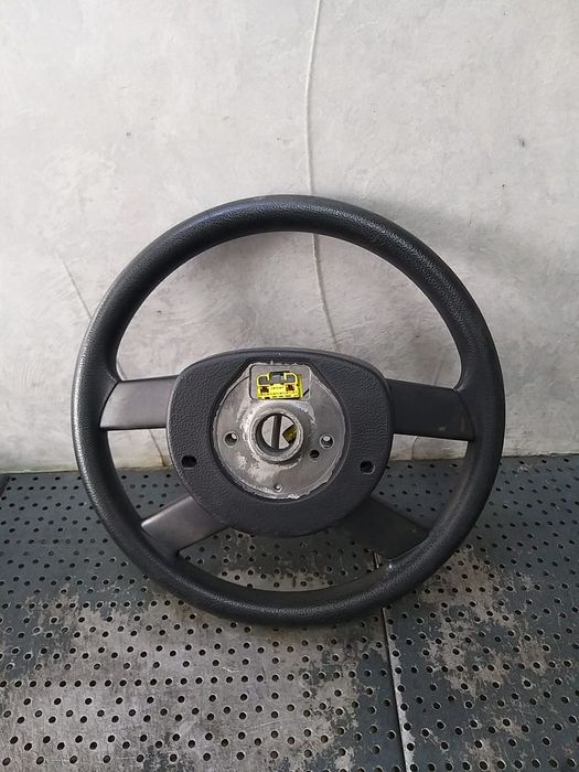 Volan in 4 spite vw polo 9n 6q0419091c