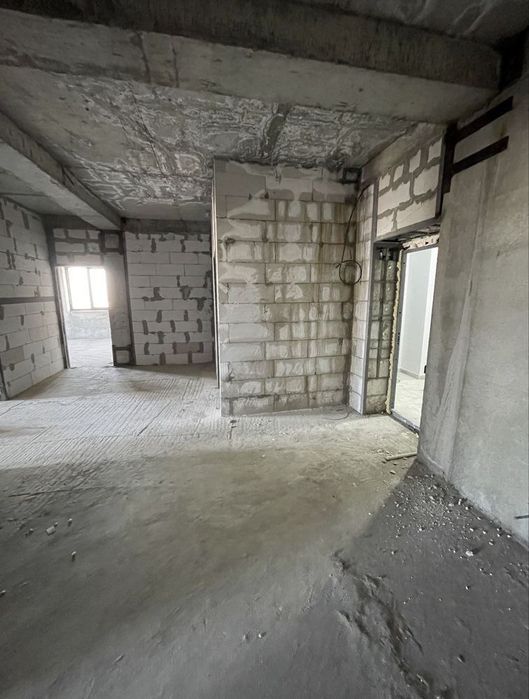 Юнусабад 4ком.коробка квартира продаётся!