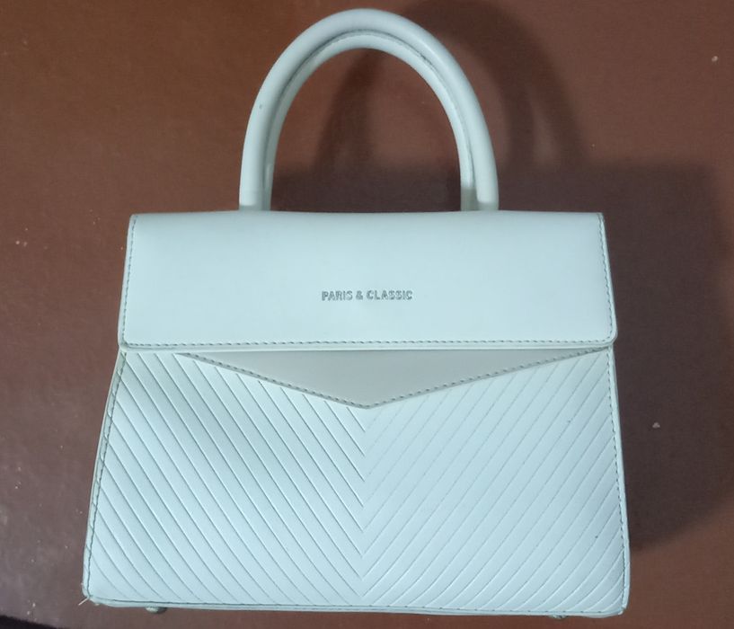 Judayam qulay va hamyonbop sifatli sumka