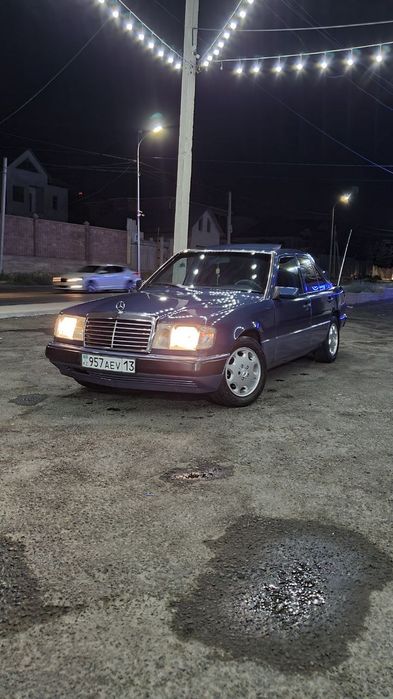 Mersedes-Benz W124 230кузов 2.3объем