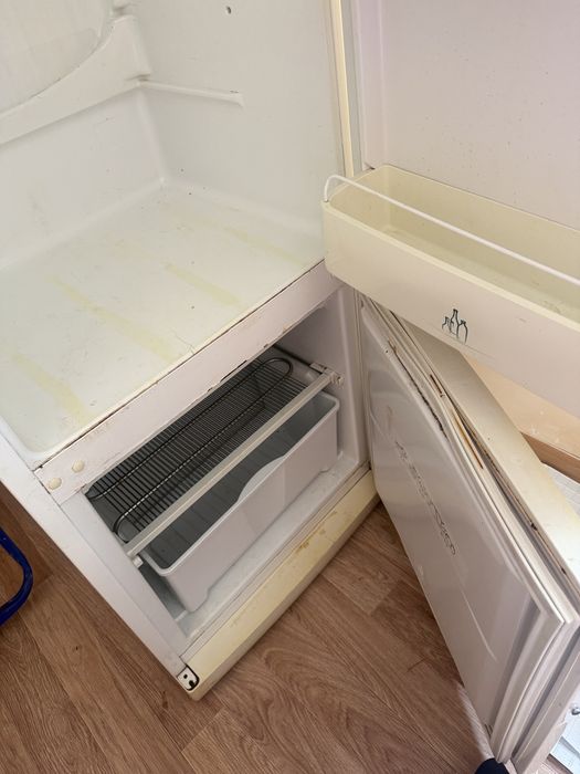 Срочно продам!!! Холодильник