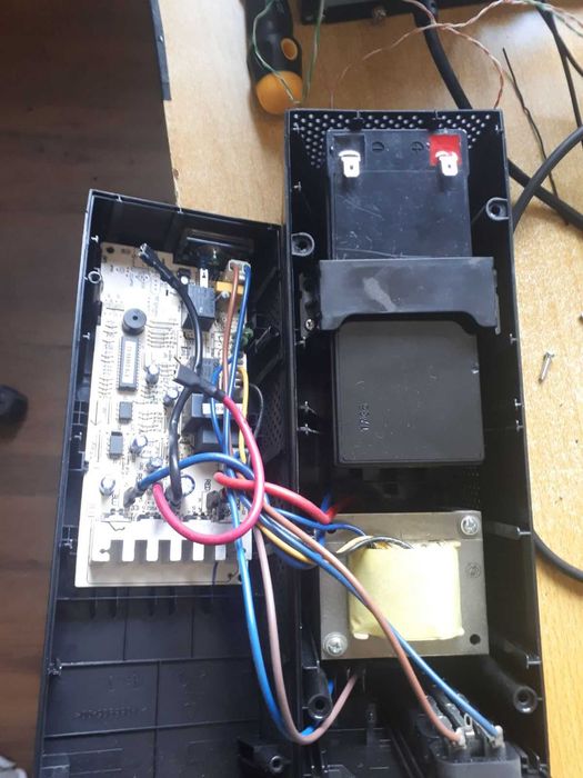 UPS EATON 5E 650VA-300/360W Юпиес за Парно