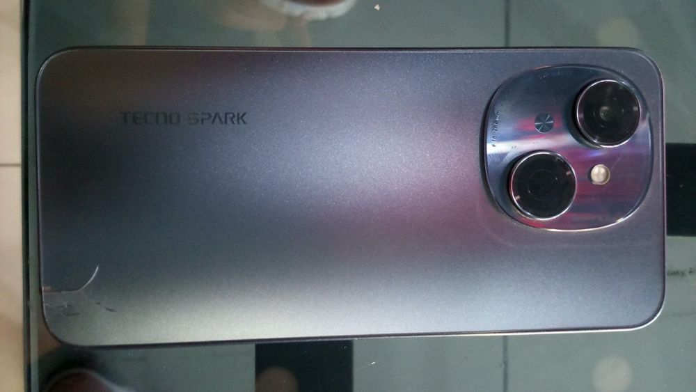Telefon sotiladi
