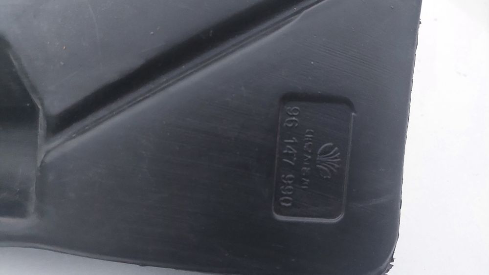 Продам бачок омывателя на Deo Nexia