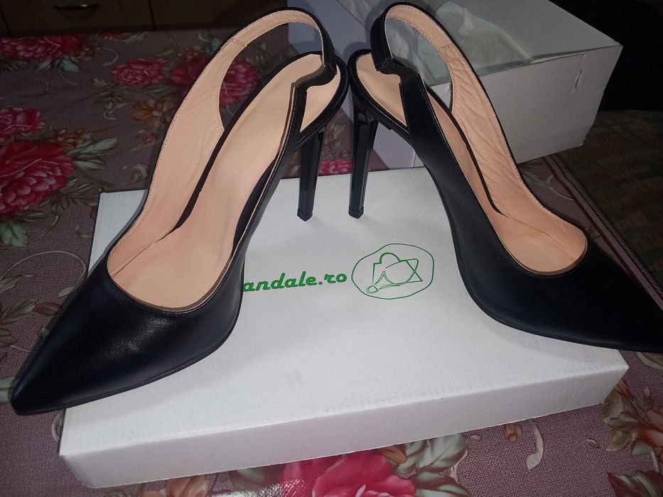 Pantofi din piele naturală