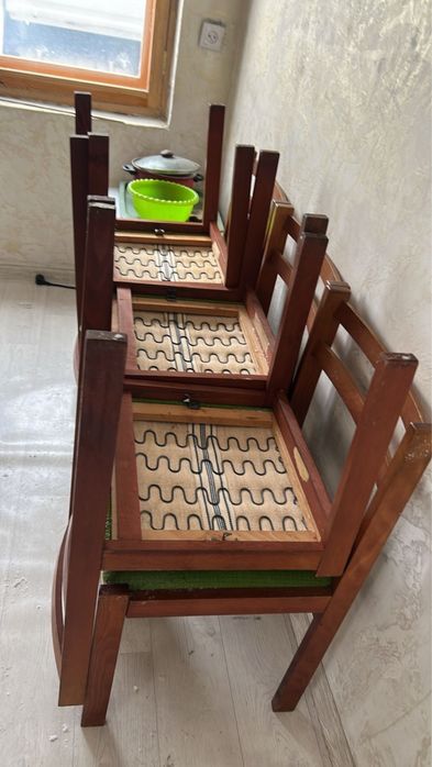 Продам стол со стульями