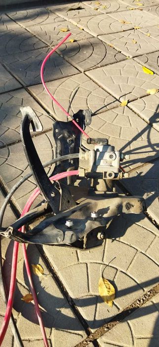 Тормозной кран Isuzu