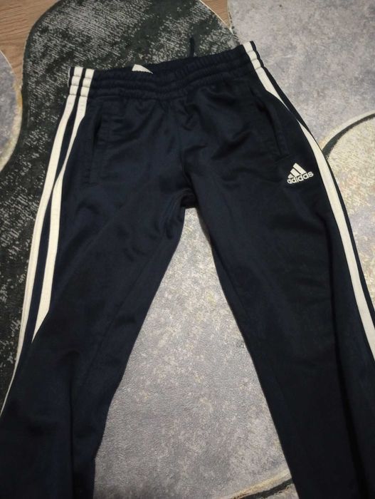 pantaloni adidas 5/6 ani