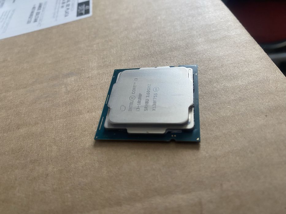 Processor Intel i3-10100F 36Ghz