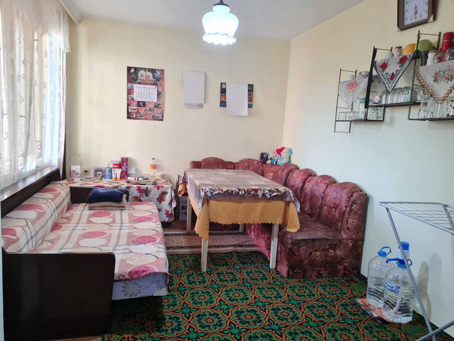 Продава се Двустаен апартамент в Плевен, Идеален център - 52 кв.м за 785 €/кв.м - Снимка #1