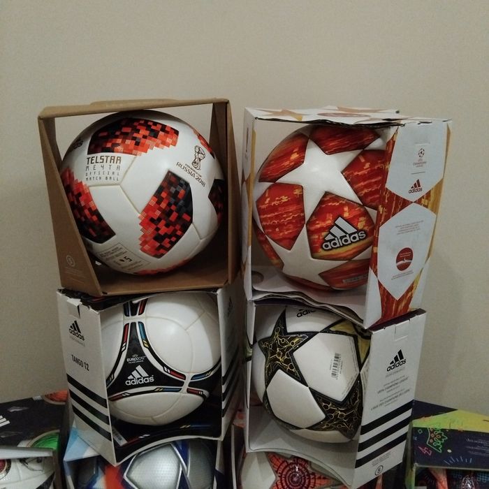 Колекция футболни топки ADIDAS CHAMPIONS LEAGUE