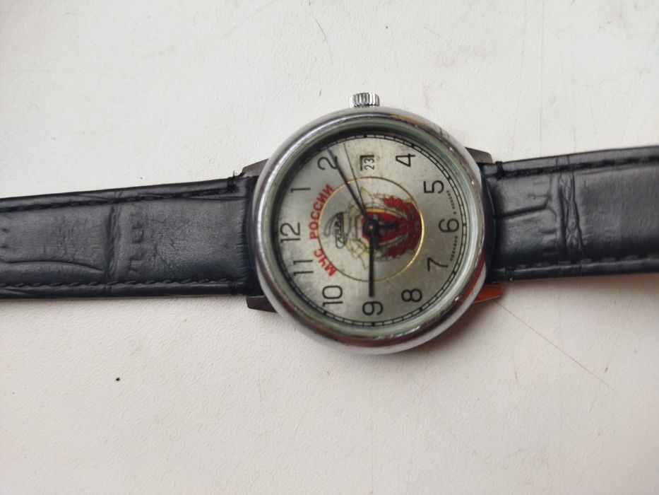 Продам часы механические.