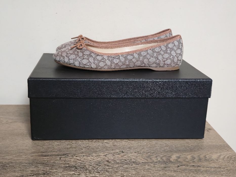 Coach Abigail нови оригинални дамски балеринки 
Women's