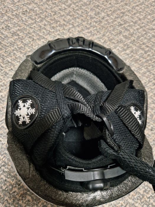 Casca si ochelari ski