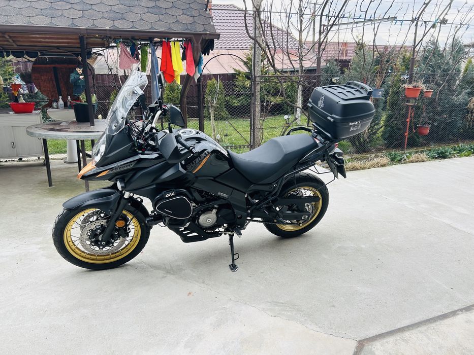 V-Strom 650 XT 2024